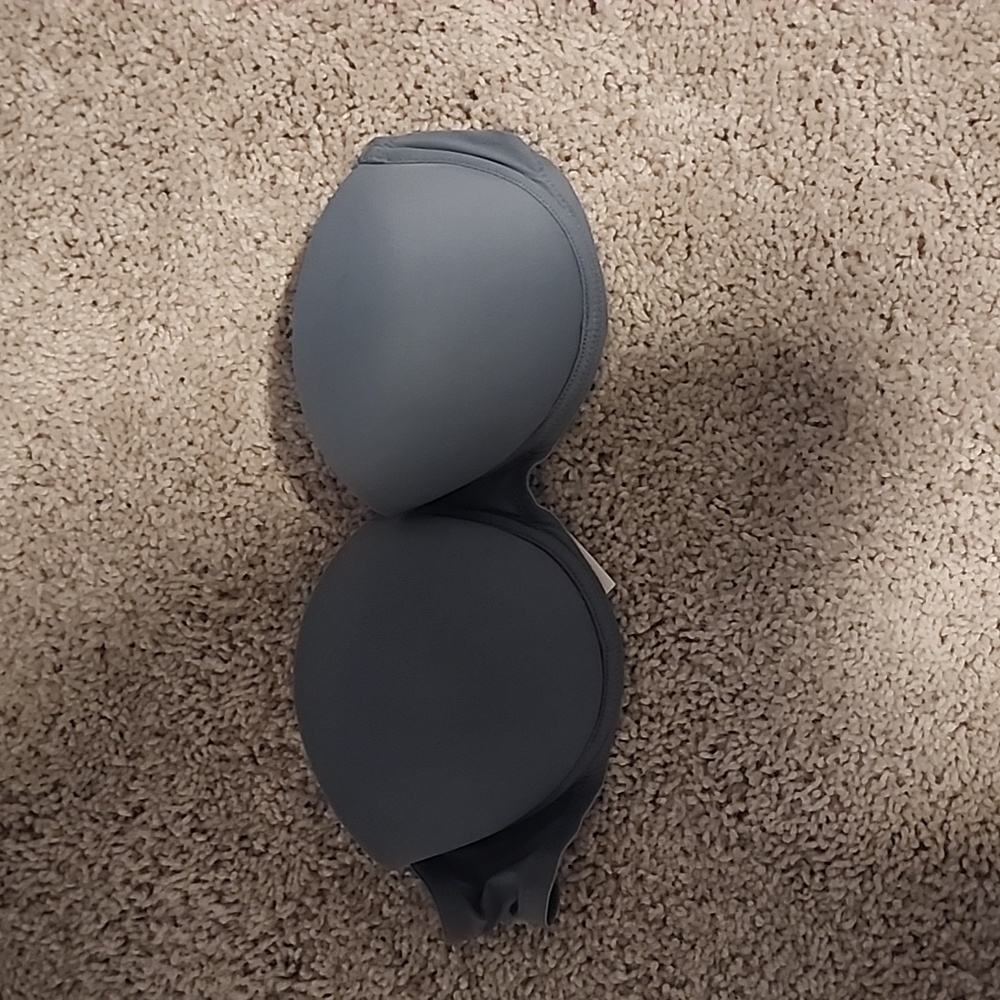 Victoria secrets strapless bra